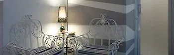 Apartment Dreaming *