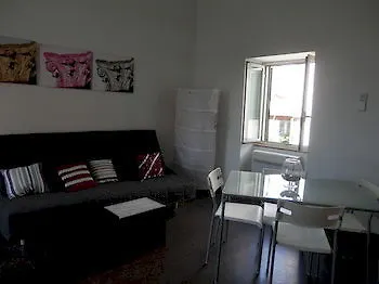 Dreaming Apartment Meta