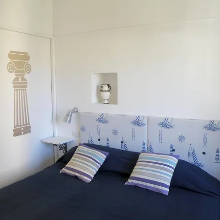 Dreaming Apartment